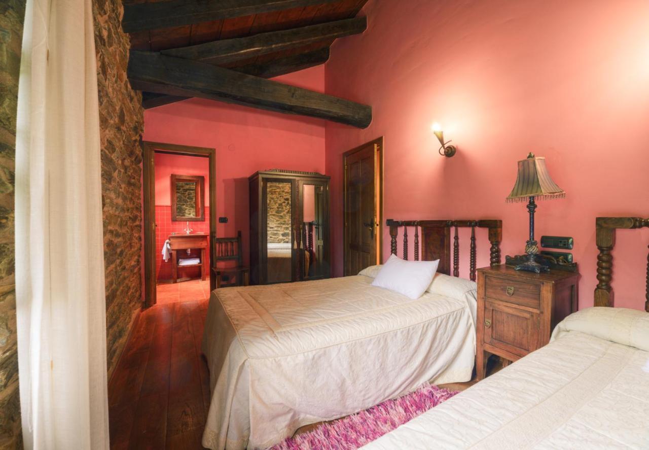 Casa Bouza Guest House Becerrea Exterior photo